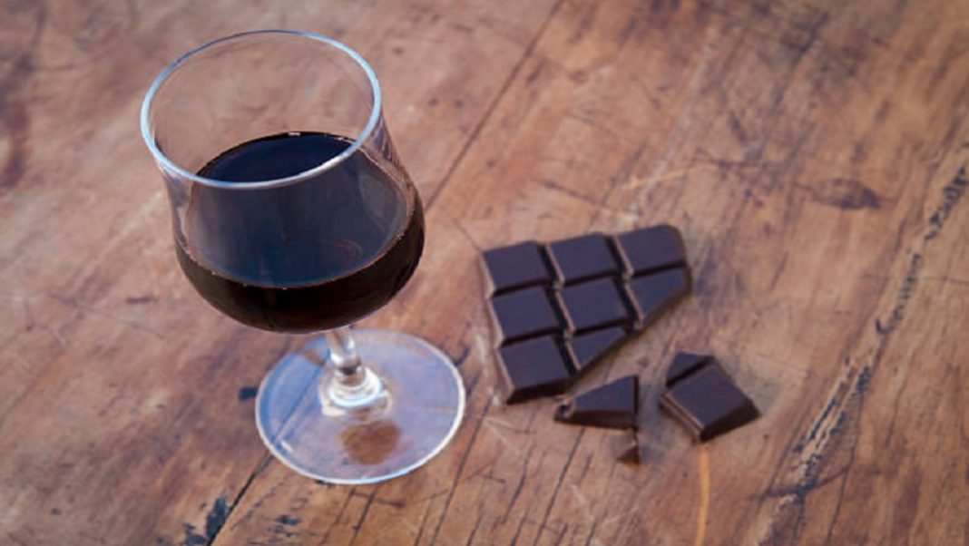 Dieta del vino y el chocolate: así puedes perder tres kilos