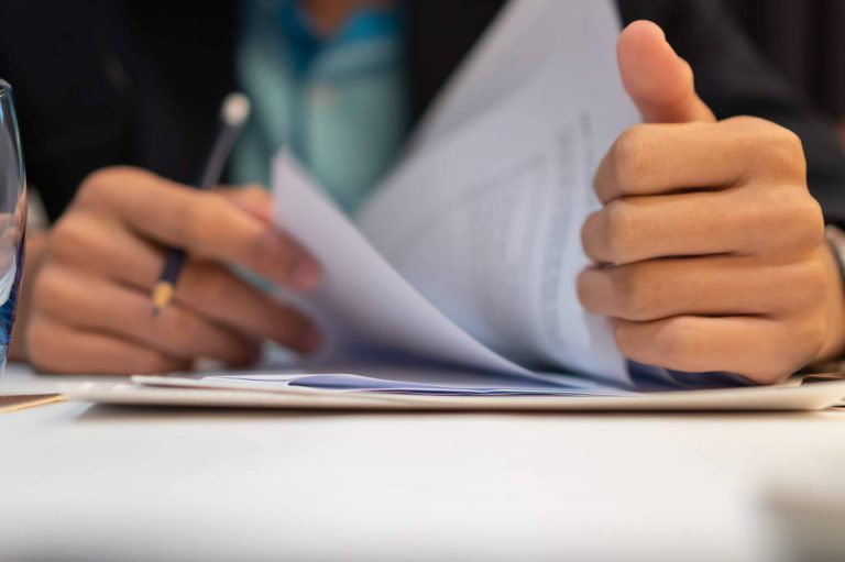 Iraola Advocatorum explica quién puede acogerse a la Ley de la Segunda Oportunidad y cómo puede hacerlo