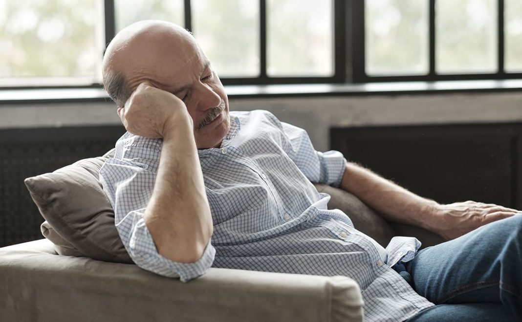 Las 3 consecuencias negativas de dormir la siesta