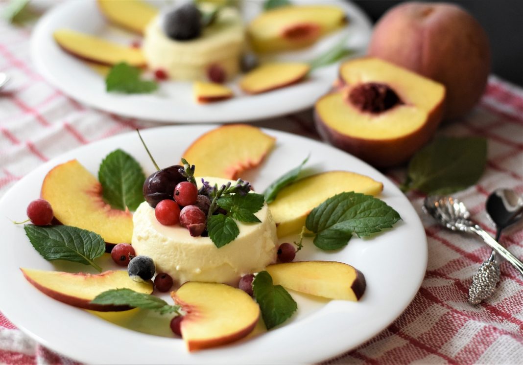 Cómo hacer la tradicional panna cotta italiana