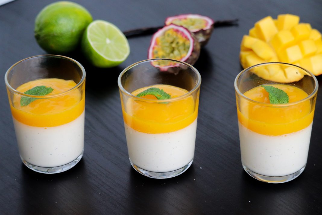 Cómo hacer la tradicional panna cotta italiana