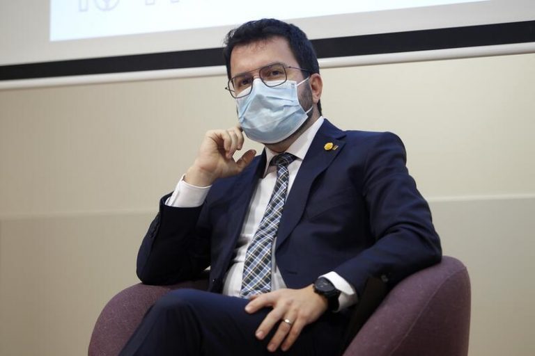Aragonès reclama una «Constitución catalana» antes que reformar la actual