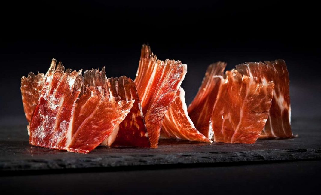 Jamón ibérico de pata negra: estos son los mejores del súper