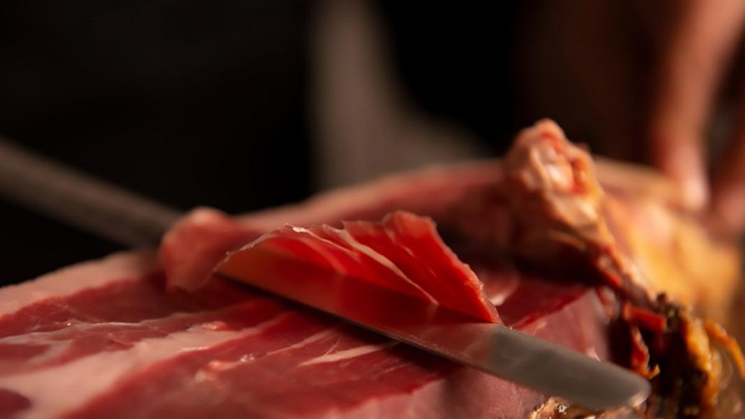 Jamón ibérico de pata negra: estos son los mejores del súper