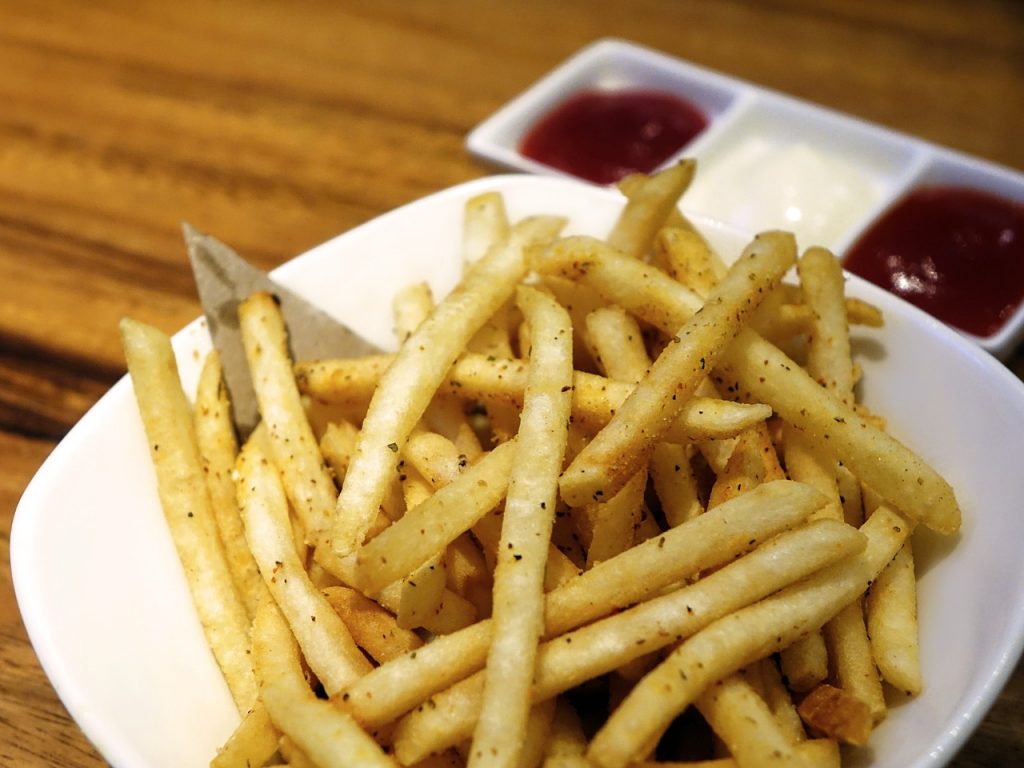 Patatas Fritas Al Horno: Así Debes Cortarlas Y Colocarlas Para Que Se Hagan