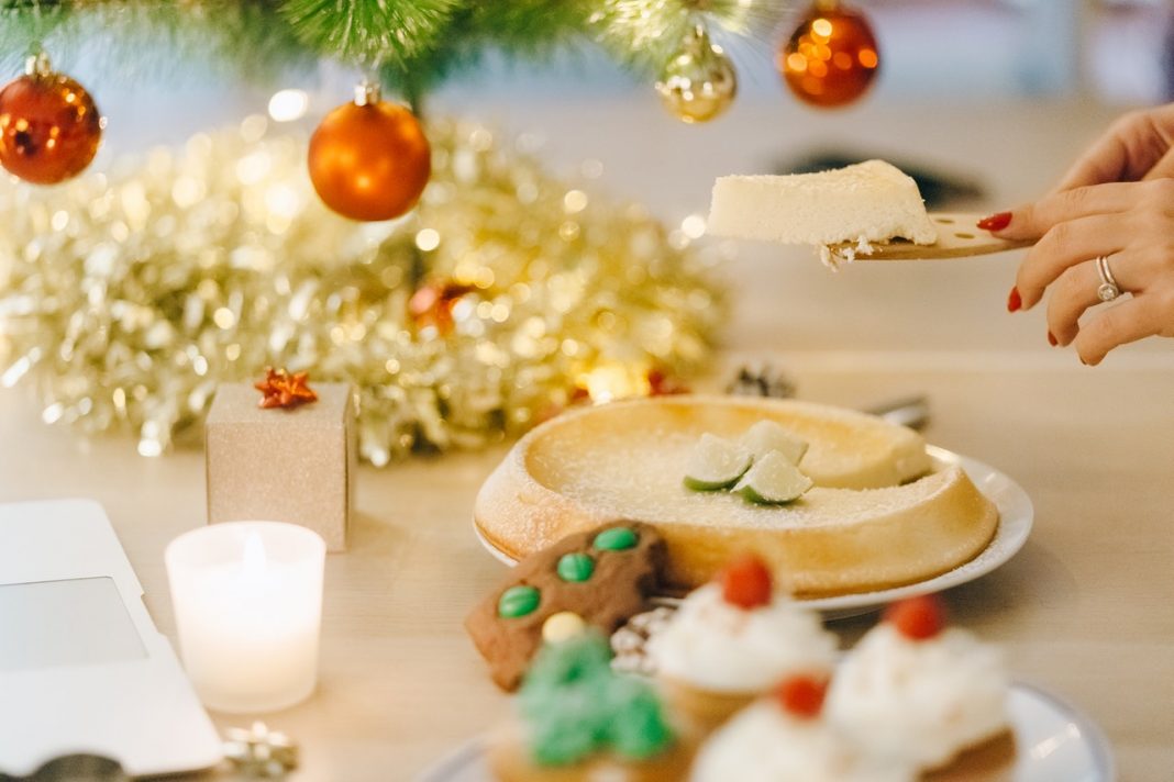 Tarta de turrón: cómo hacerla en casa para la comida de Navidad