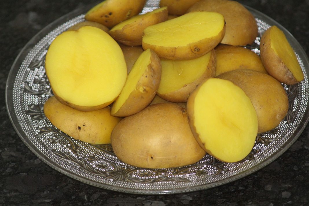 Cómo preparar un pastel de boniato y patata