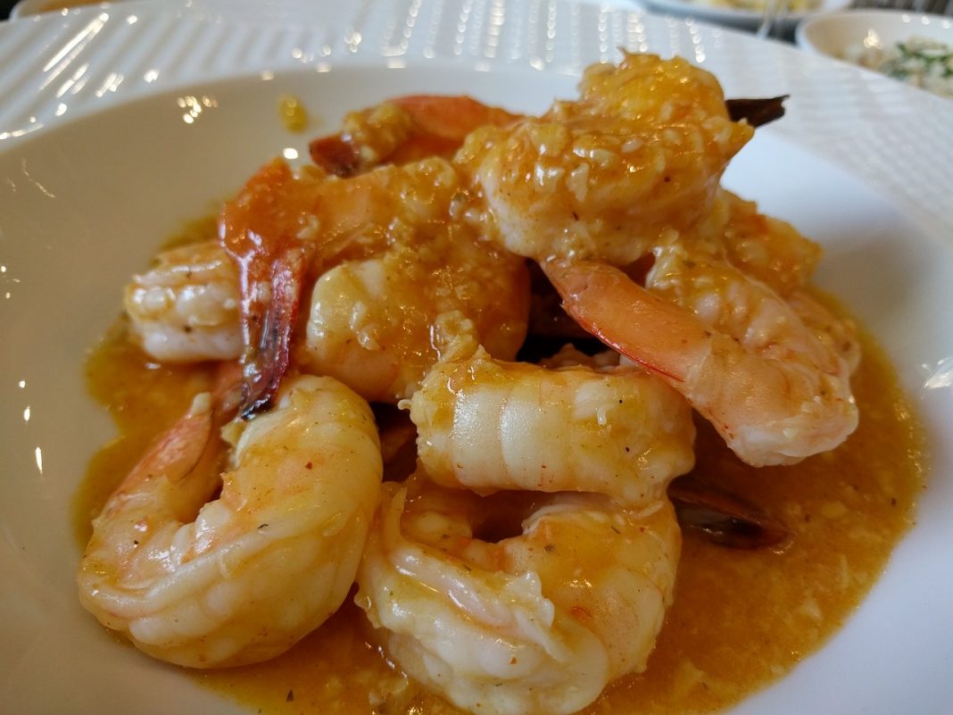 Gambas en salsa: cómo se preparan y conseguir más sabor