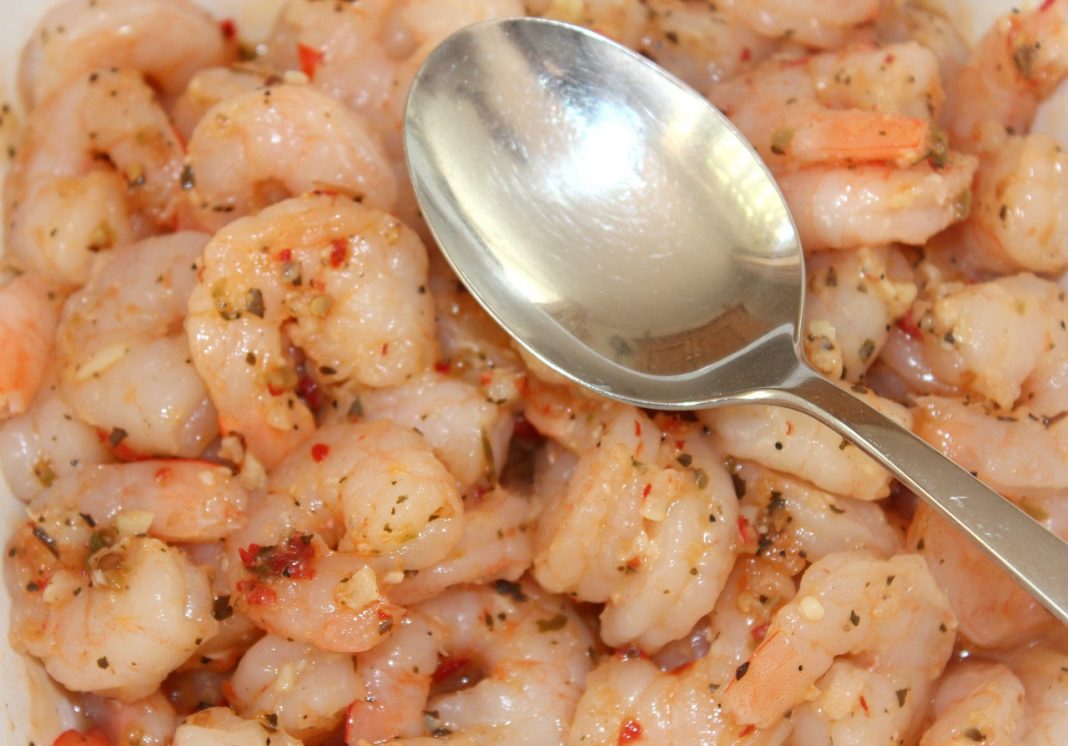 Tartar de gambas: así puedes prepararlo para la cena de Nochebuena