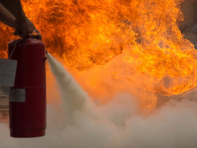 Incendio en una discoteca de Murcia