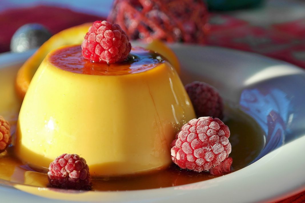 Flan de queso casero, el postre original de sabor extraordinario