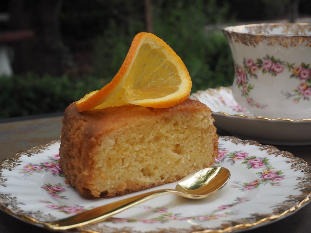 Pastel griego de naranja, el postre más popular cargado de vitamina C