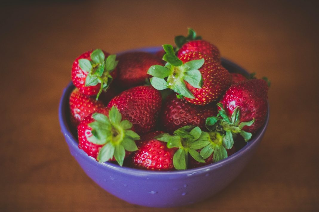 Así evitas que las fresas se echen a perder nada más comprarlas