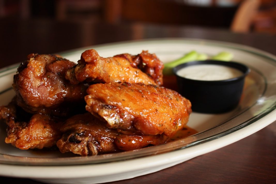 Alitas de pollo al horno la receta más rápida que la velocidad de la luz