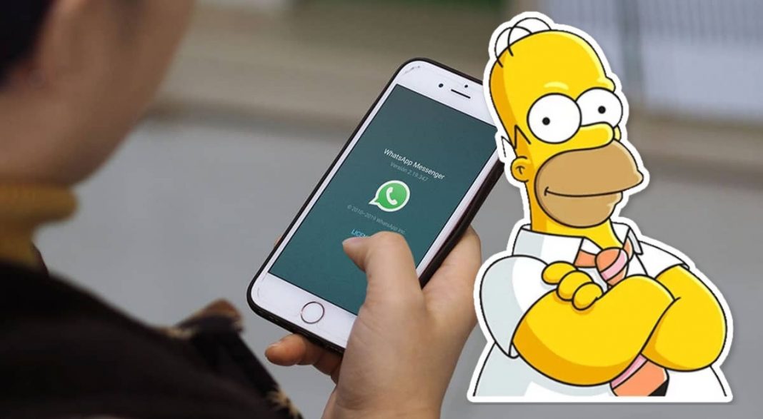 El truco para poner la voz de Homer Simpson para las notificaciones de WhatsApp