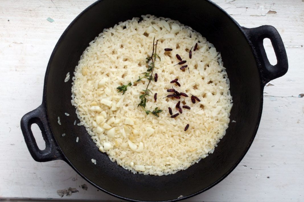 Arroz blanco: los pasos DEFINITIVOS para aprender a prepararlo de una vez por todas