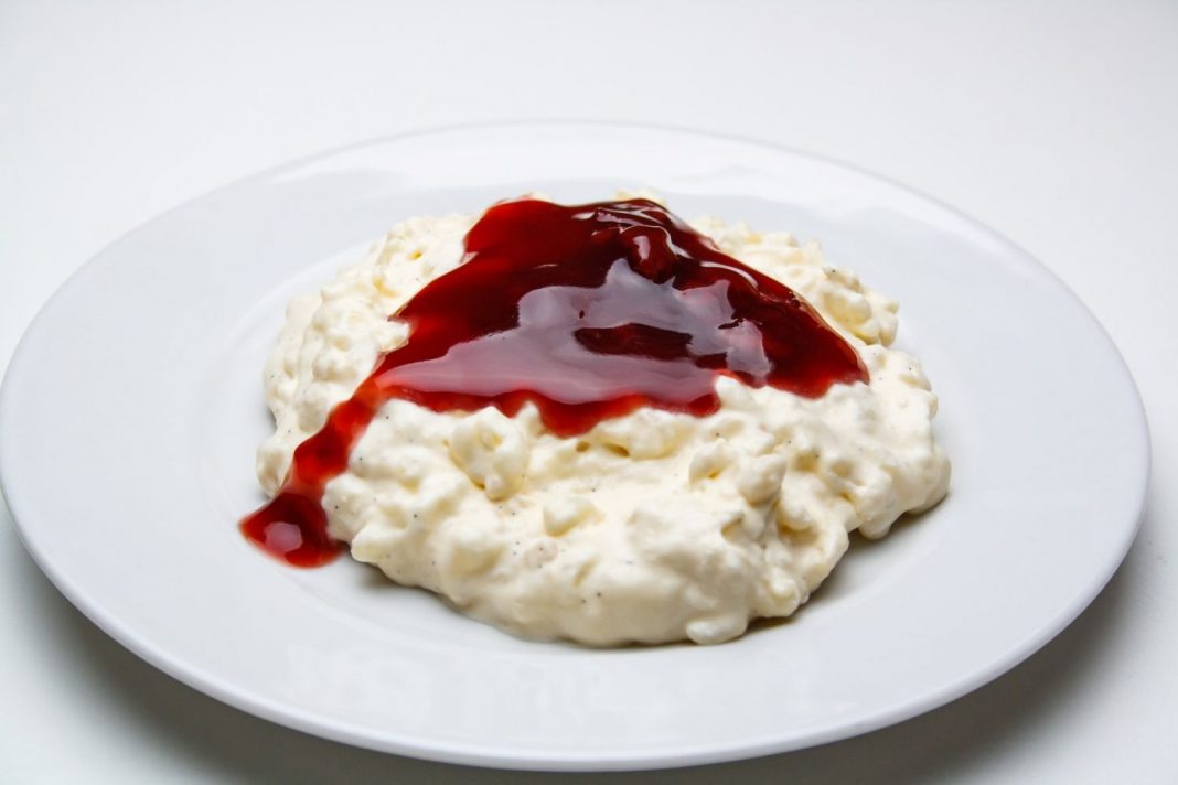 Cómo hacer un pudin de arroz con leche