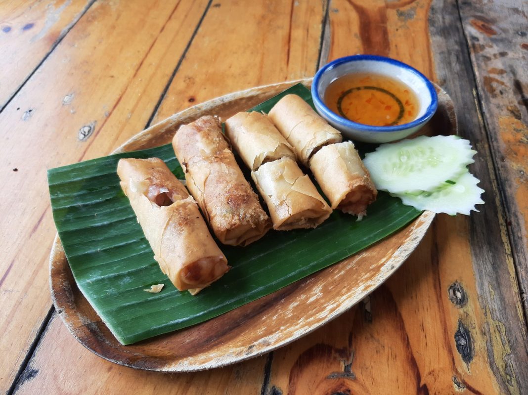 Cómo hacer unos rollitos de primavera con masa casera de escándalo