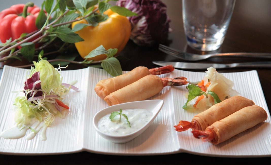 Cómo hacer unos rollitos de primavera con masa casera de escándalo