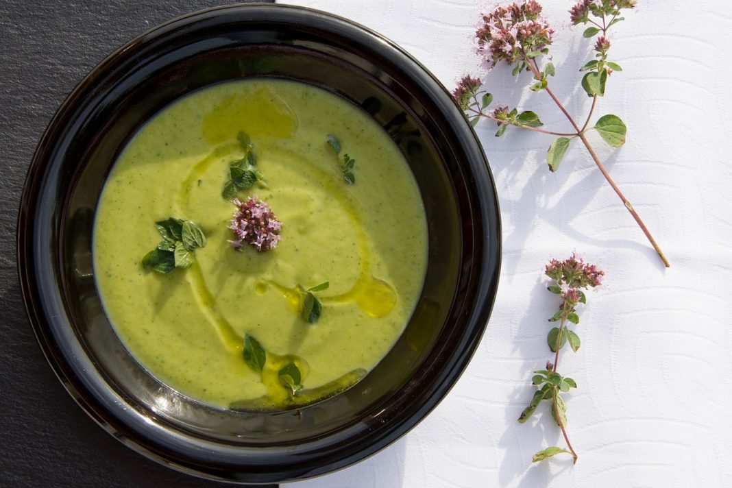 Crema de calabacín la receta clásica que triunfa siempre