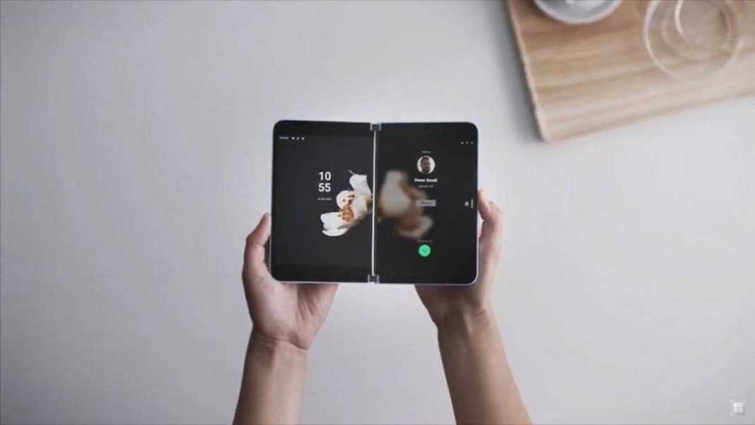 Por qué deberías comprarte un smartphone de pantalla doble