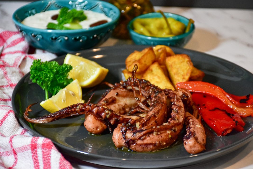 Pulpo a la diabla, el plato castizo que solo los más fuertes prueban