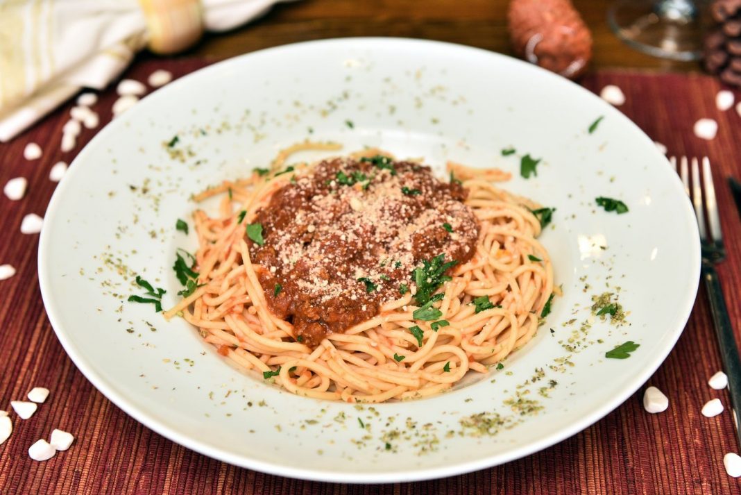 Espaguetis a la boloñesa: la auténtica receta italiana que no se parece a la nuestra