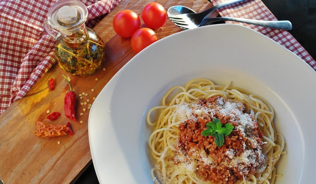 Espaguetis a la boloñesa: la auténtica receta italiana que no se parece a la nuestra