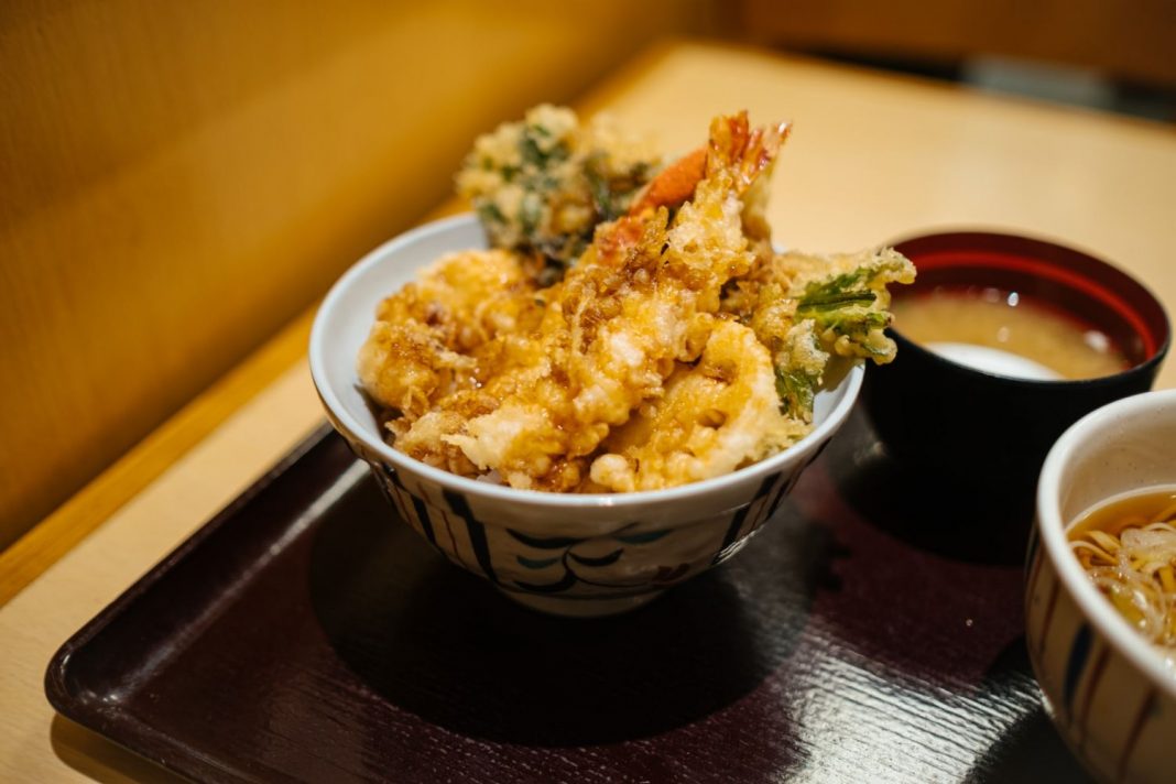 Las verduras en tempura de Dani García con las que no estarás todo el día en la cocina