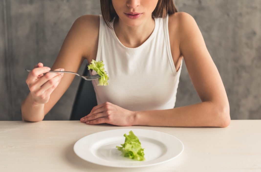 Síntomas sociales del trastorno alimenticio