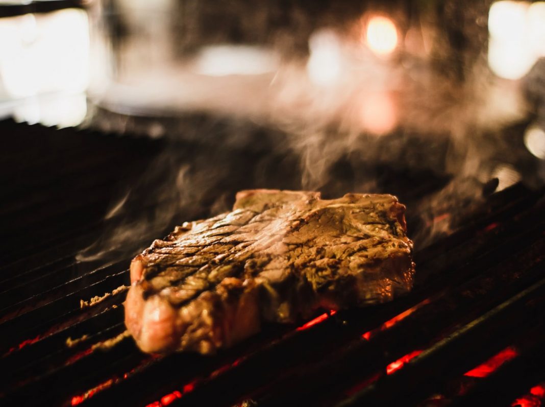 Barbacoa esta es la temperatura ideal para cocinar carne y pescado