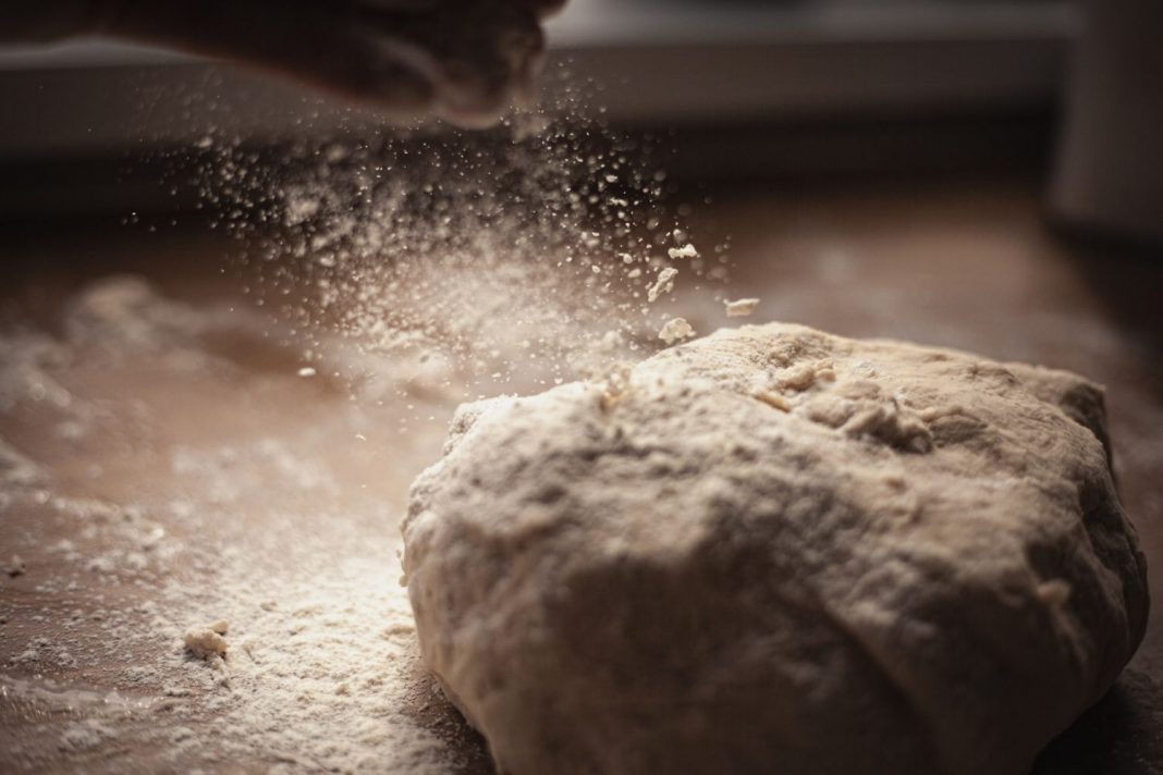 Cómo hacer tortillas de harina fáciles y suaves con 3 ingredientes