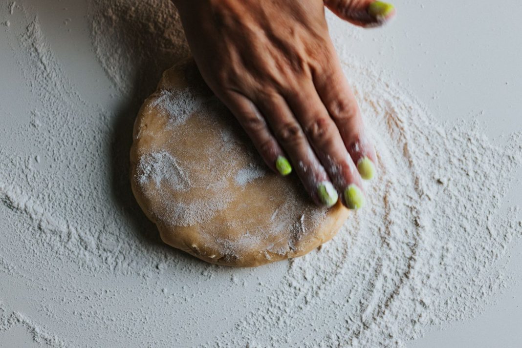 Cómo hacer tortillas de harina fáciles y suaves con 3 ingredientes