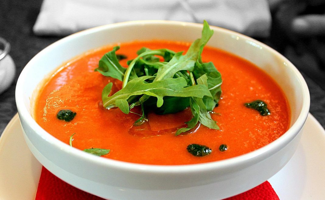 Gazpacho o salmorejo cuál tiene más calorías