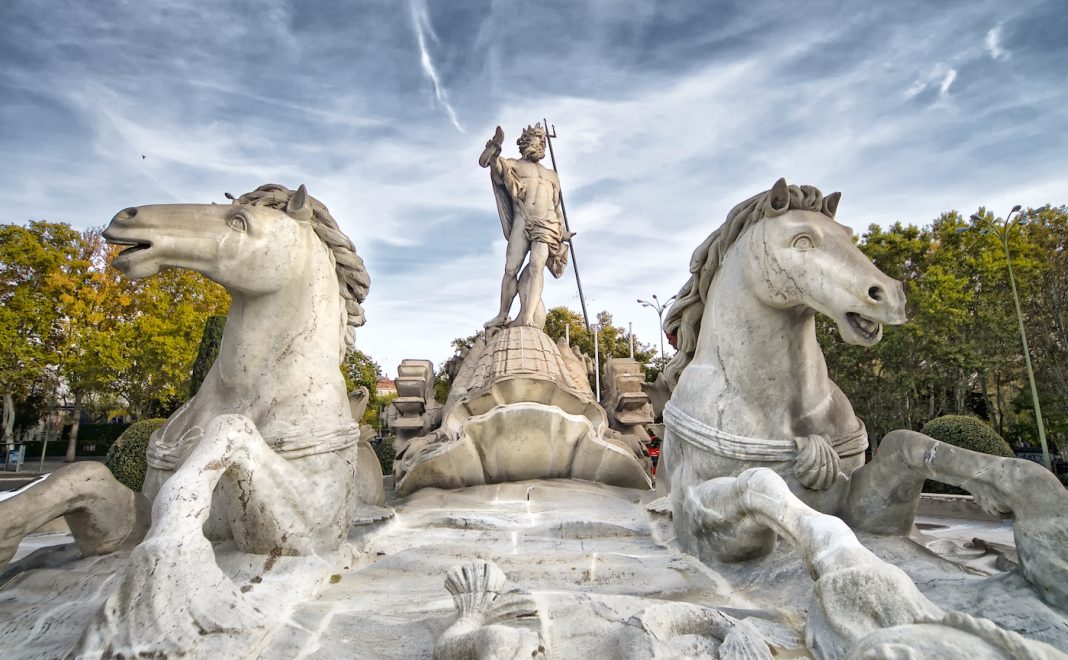 Plaza de la Villa, una de las más hermosas de Madrid