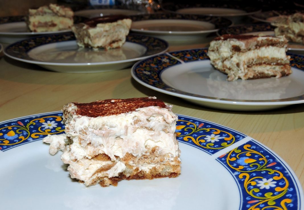 De Jordi Cruz a Martín Berasategui las dos recetas de tiramisú que triunfan siempre