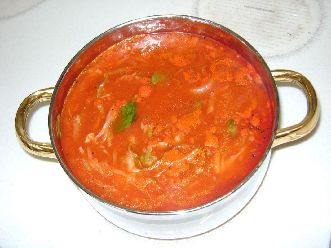 sopa tomate