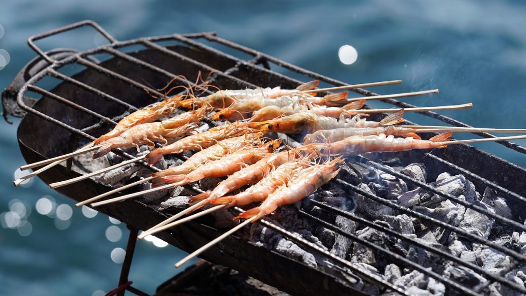 Langostinos a la parrilla los pasos para hacerlos en dos minutos