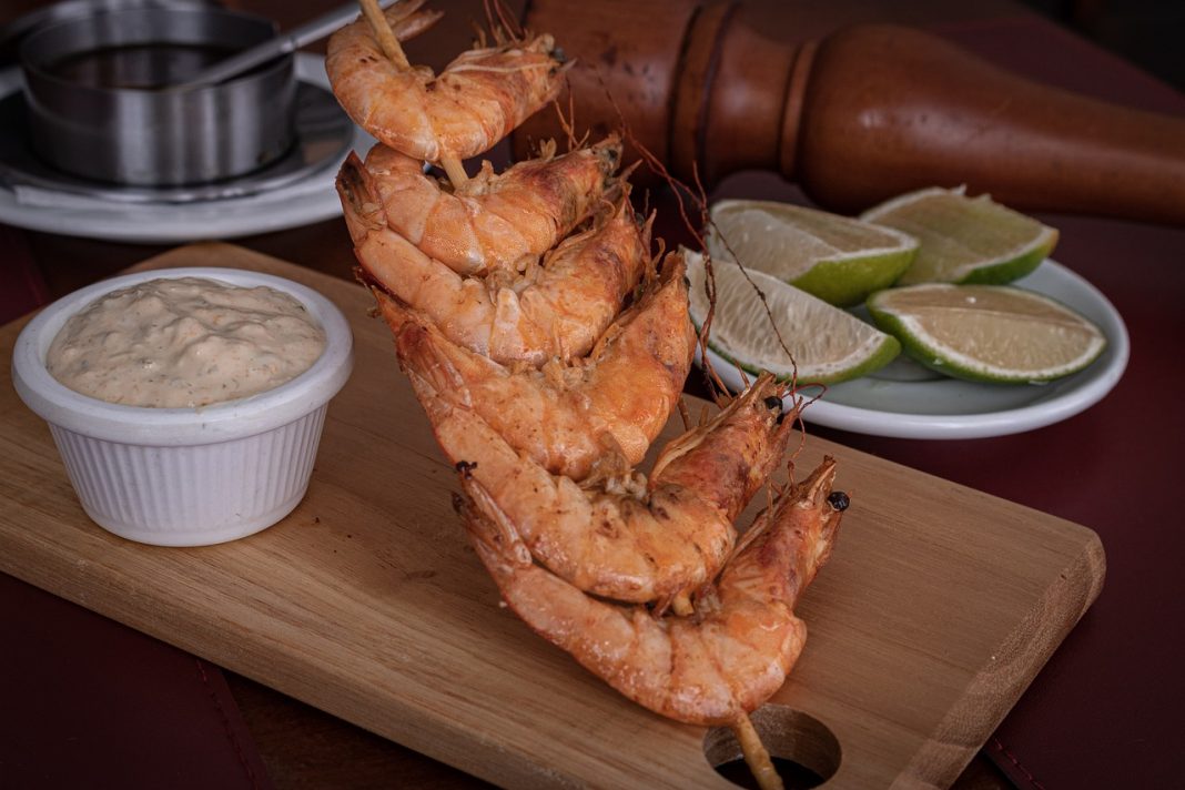 Langostinos a la parrilla los pasos para hacerlos en dos minutos