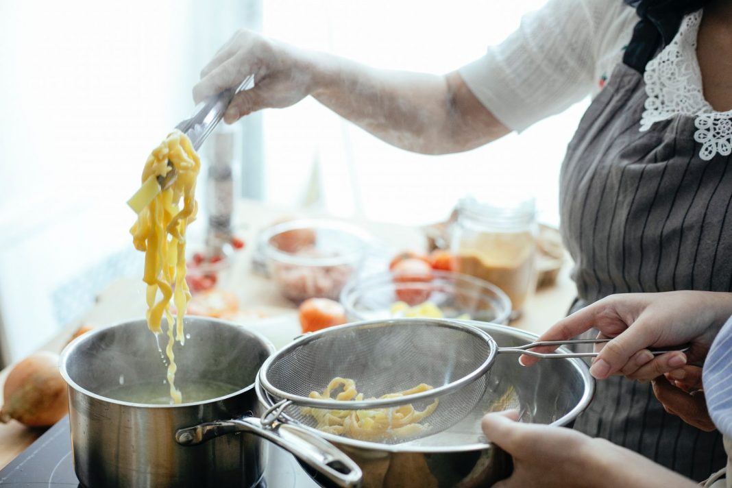 Tallarines chinos la receta más sencilla que harás en minutos