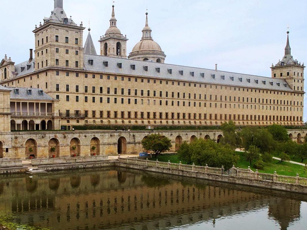 Visitar la calzada romana de Cercedilla en Madrid