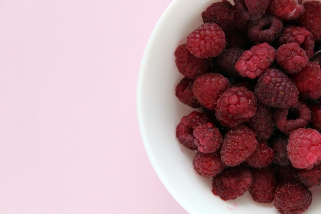 Pastel de frambuesas el postre más rico y saludable para un fin de semana