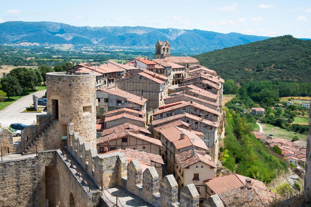 Su castillo es el punto más reconocido