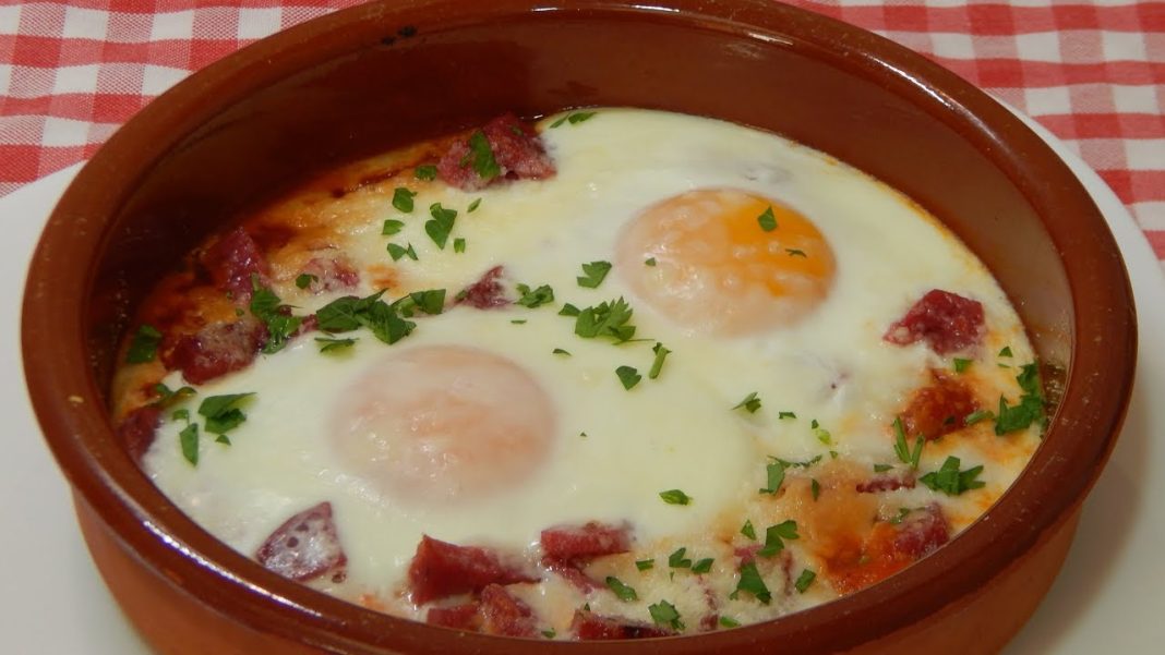 Huevos al purgatorio: la receta final para llenarte de proteínas