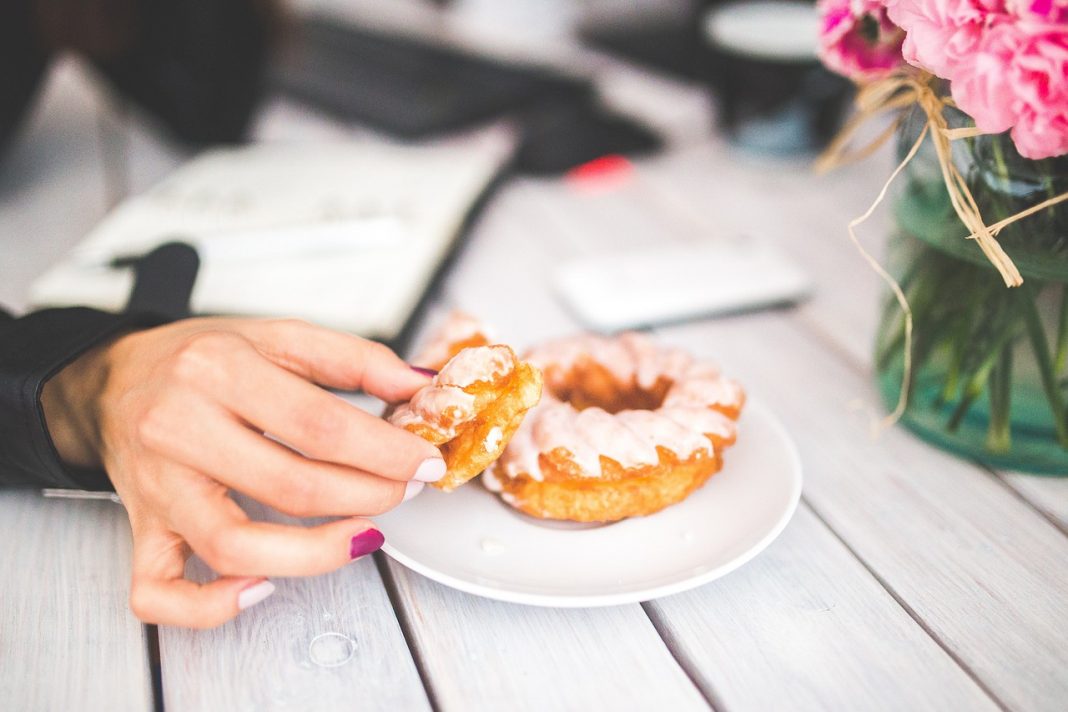 Rosquillas de limón: la receta de la abuela para acompañar a un café