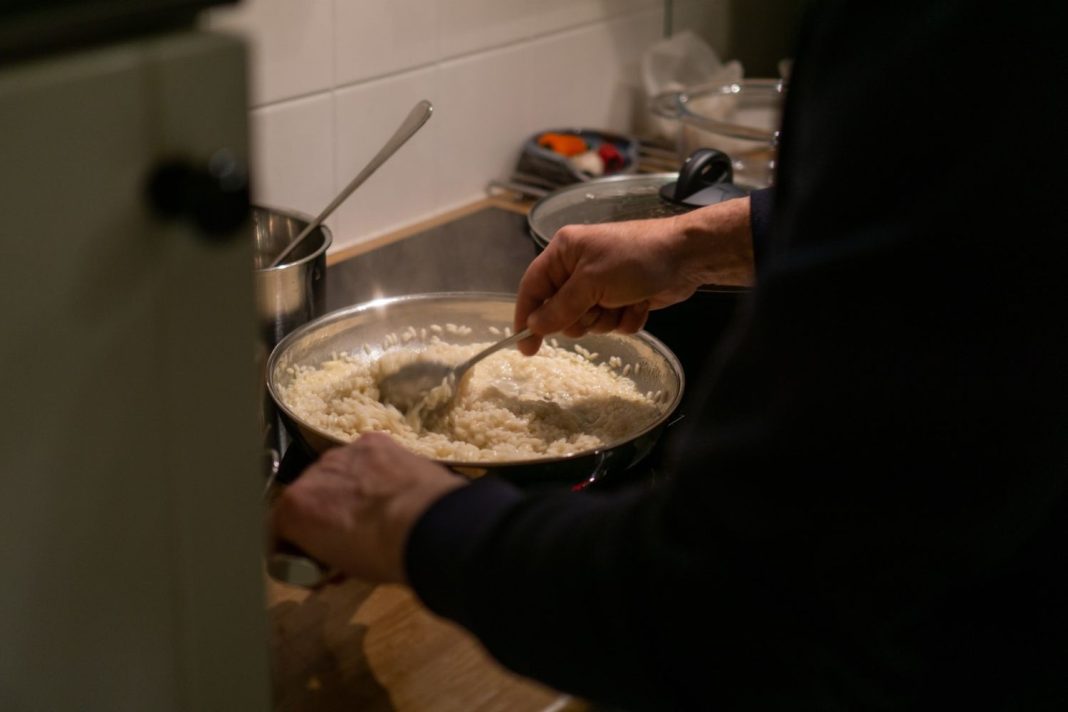 El risotto perfecto que hace Dabiz Muñoz paso a paso