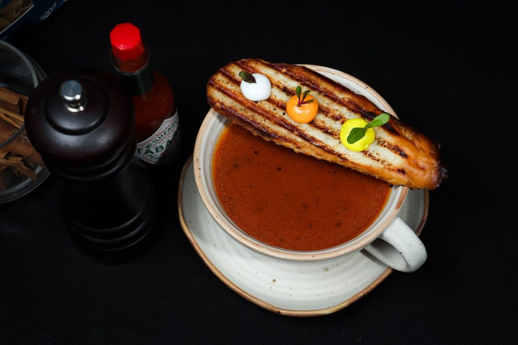 Sabemos cuál es la receta del gazpacho de Belén Esteban