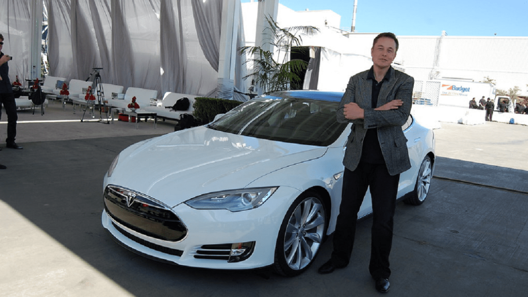 Elon Musk y violación de leyes laborales en Tesla