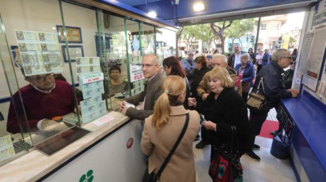 ¿Y cual el trámite que debo realizar para tributar ante Hacienda si pego el primer premio de la Lotería de Navidad?