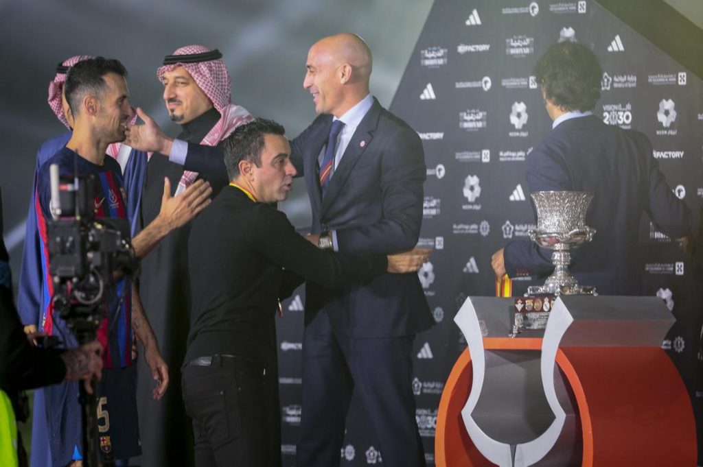 A Esto Es Lo Que Tiene Que Apostar Xavi